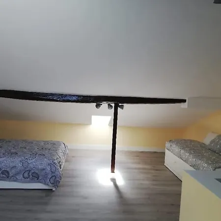 Taraska Ii - Duplex En Centro Neuralgico De *