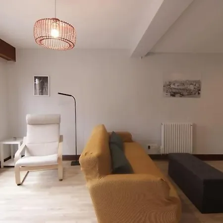 Taraska Ii - Duplex En Centro Neuralgico De *